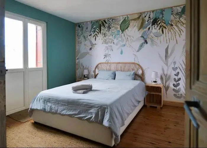 Guest house La Maison Pti Pierre, 3 Suites, Proche Plage, Gare *