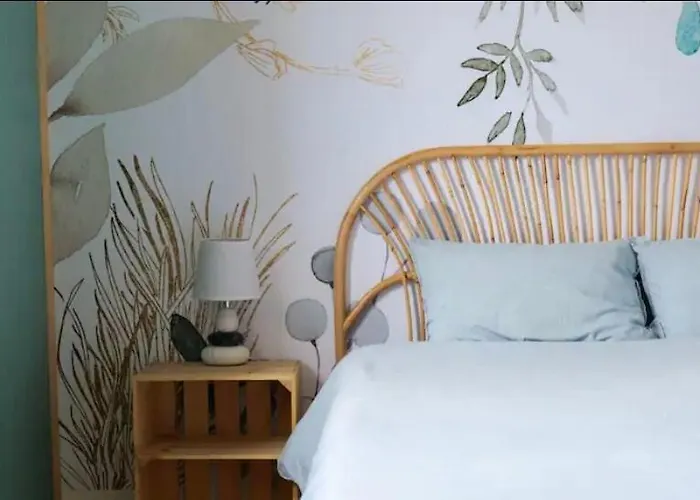 Guest house La Maison Pti Pierre, 3 Suites, Proche Plage, Gare *